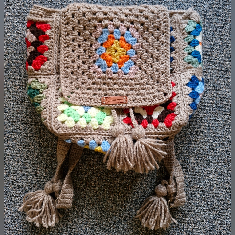 Crochet by me Granny Square Backpack